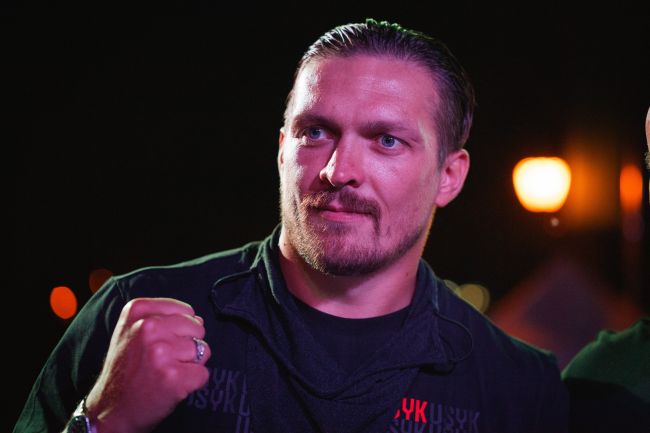 Usyk, sınırlı boks deneyimiyle kickboksçu Rico Verhoeven ile dövüşme kararını savunuyor