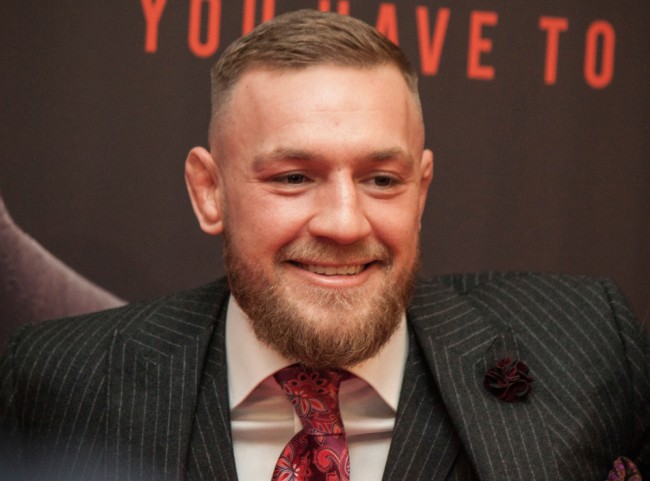 Beş yıl sonra, Conor McGregor Max Holloway ile rövanşla UFC'ye geri döner