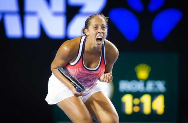 Iga Swiatek, WTA Finallerinde Rybakina tarafından şaşkına döndü, Madison Keys elendi