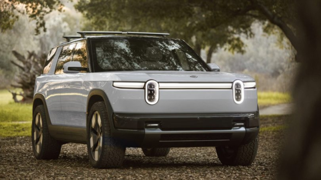 Rivian, bu yıllar yalınce 25.000 R2 modeli teslim etmeyi planlıyor