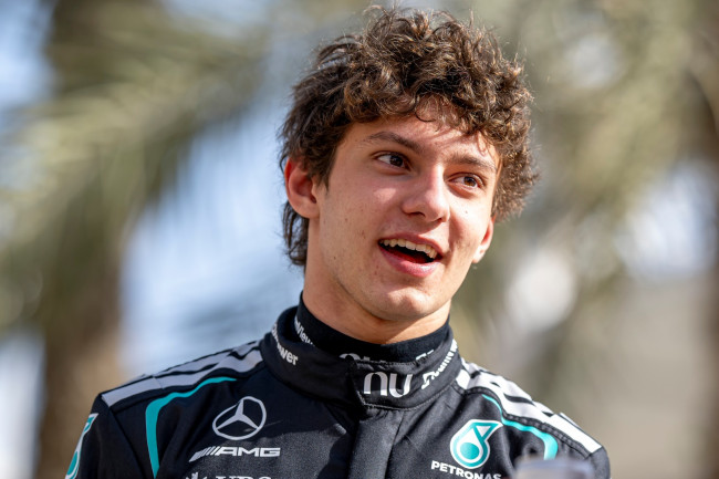 Antonelli tekrar F1 şampiyonluğunda büyük bir sıçrama yapar ve Hamilton Russell'ı geçer