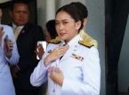 Tayland Başbakanı g&uuml;ven oylamasında zafer kazandı