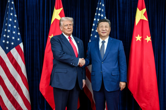 Trump ve Xi, ABD-Çin ilişkilerini istikrara kavuşturmak amacıyla Tayvan ve soya fasulyesi hakkında konuştular