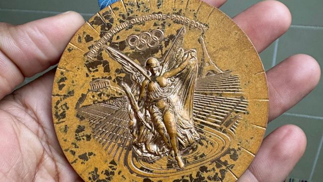 Paris 2024'ten 100'den fazla madalya, ciddi bozulmanın ardından Olimpiyat Oyunları Organizasyon Komitesine iade edildi