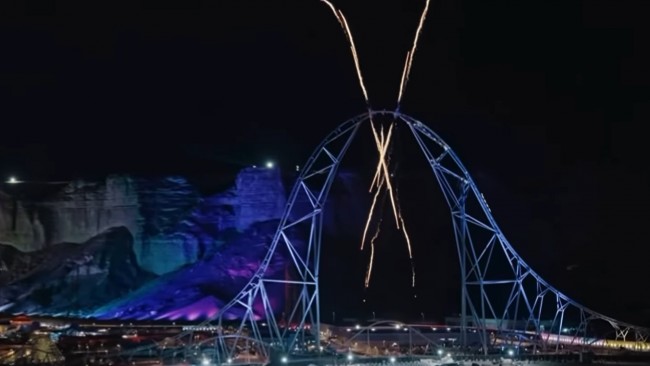 Dünyanın en uzun, en hızlı ve en uzun lunapark treni yarın resmi olarak açılıyor: ilk resmi bakış açısı