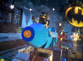 Lego Batman: Legacy of the Dark Knight tamamen &ouml;zelleştirilebilir bir Batcave'e sahip