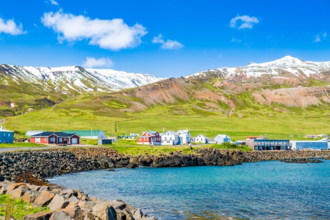 İzlanda, kayıtlara geçen en sıcak Noel arifesini yaklaşık 20°C ile kaydediyor (Tipik sıcaklıklar: -1°C ile 4°C)