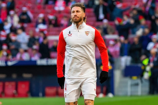 Sevilla, Sergio Ramos'un satın alma girişimi karşısında kendini "kandırılmış" hissediyor: Anlaşma çöktü