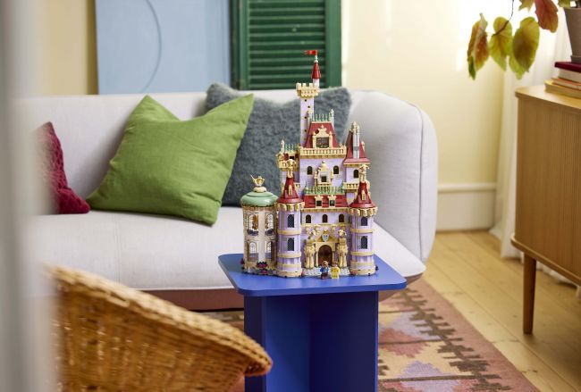 Lego ve Disney, Güzel ve Çirkin kale seti için bir kez daha bir araya geliyor