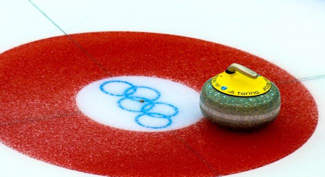 Dünya Curling, İsveç'in Kanada'yı Kış Olimpiyatları'nda hile yapmakla suçlamasının ardından dramaya dahil oldu