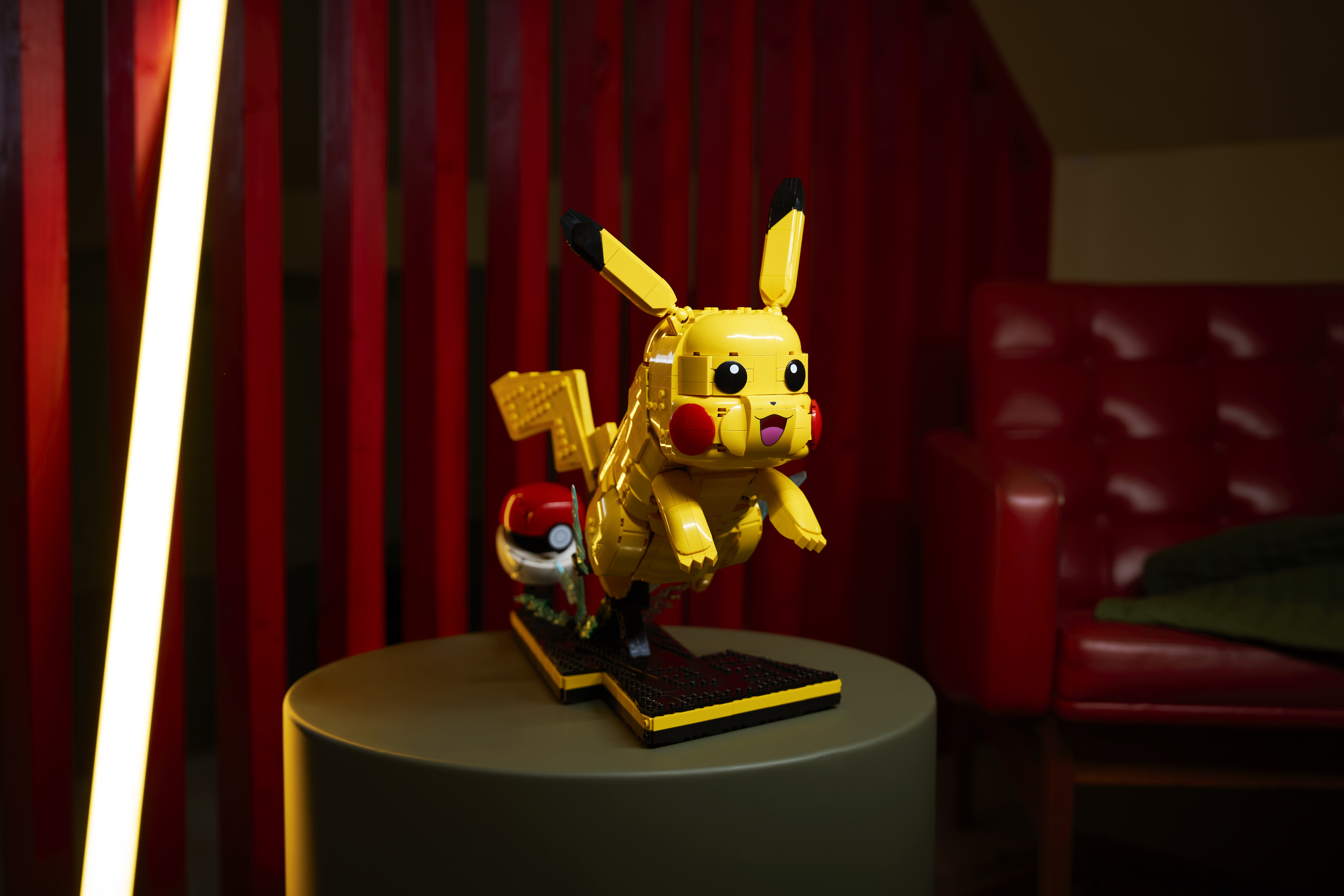 Lego Pokémon setleri resmen açıklandı: Pikachu, Eevee ve Kanto başlangıç oyunları yer aldı