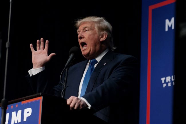 Trump, Asya ile ticaret görüşmelerinde asker maliyetlerini masaya yatırdı