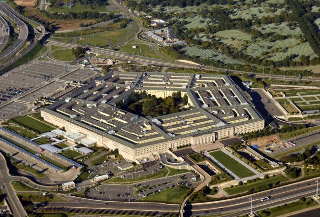 Pentagon, mühimmat üretimini artırmak için anlaşmalar yaptı