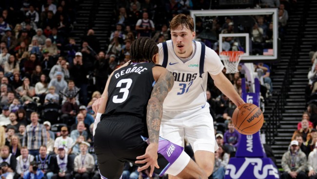 Cooper Flagg, +40 puan alan en genç NBA oyuncusu oldu, ancak Dallas Mavericks hâlâ küfretti