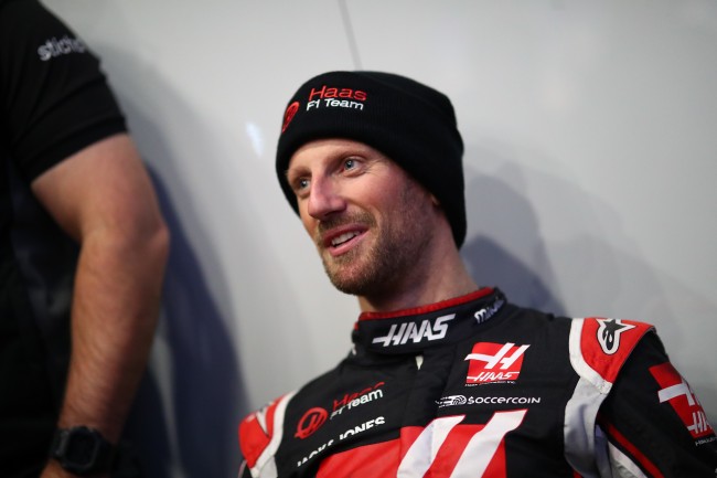 Romain Grosjean, 2020 Bahreyn Grand Prix'sindeki neredeyse ölümcül kazasından bu yana ilk kez bir F1 aracı kullanacak