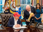 Donald Trump, FIFA Başkanı Gianni Infantino'nun yerine ge&ccedil;menin "korkun&ccedil; bir hata" olacağını s&ouml;yl&uuml;yor