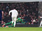 Manchester United, 10 kişiyle oynadığı ma&ccedil;ta bile Arsenal'i penaltılarda mağlup etti