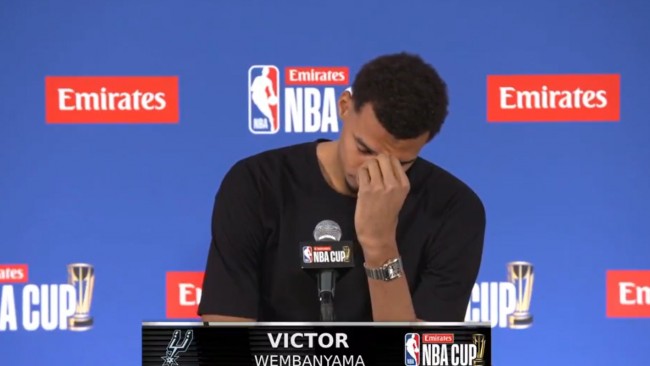 Victor Wembanyama, büyükannesi vefat ettikten saatler sonra NBA Kupası'nda oynadıktan sonra gözyaşlarını döndürdü