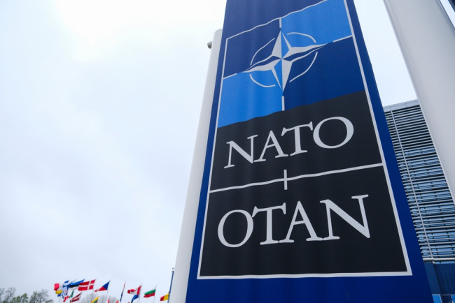 NATO, ABD'nin İspanya'yı askıya almasının mümkün olmadığını söylüyor, çünkü dahili e-postalar bunu önerdi.