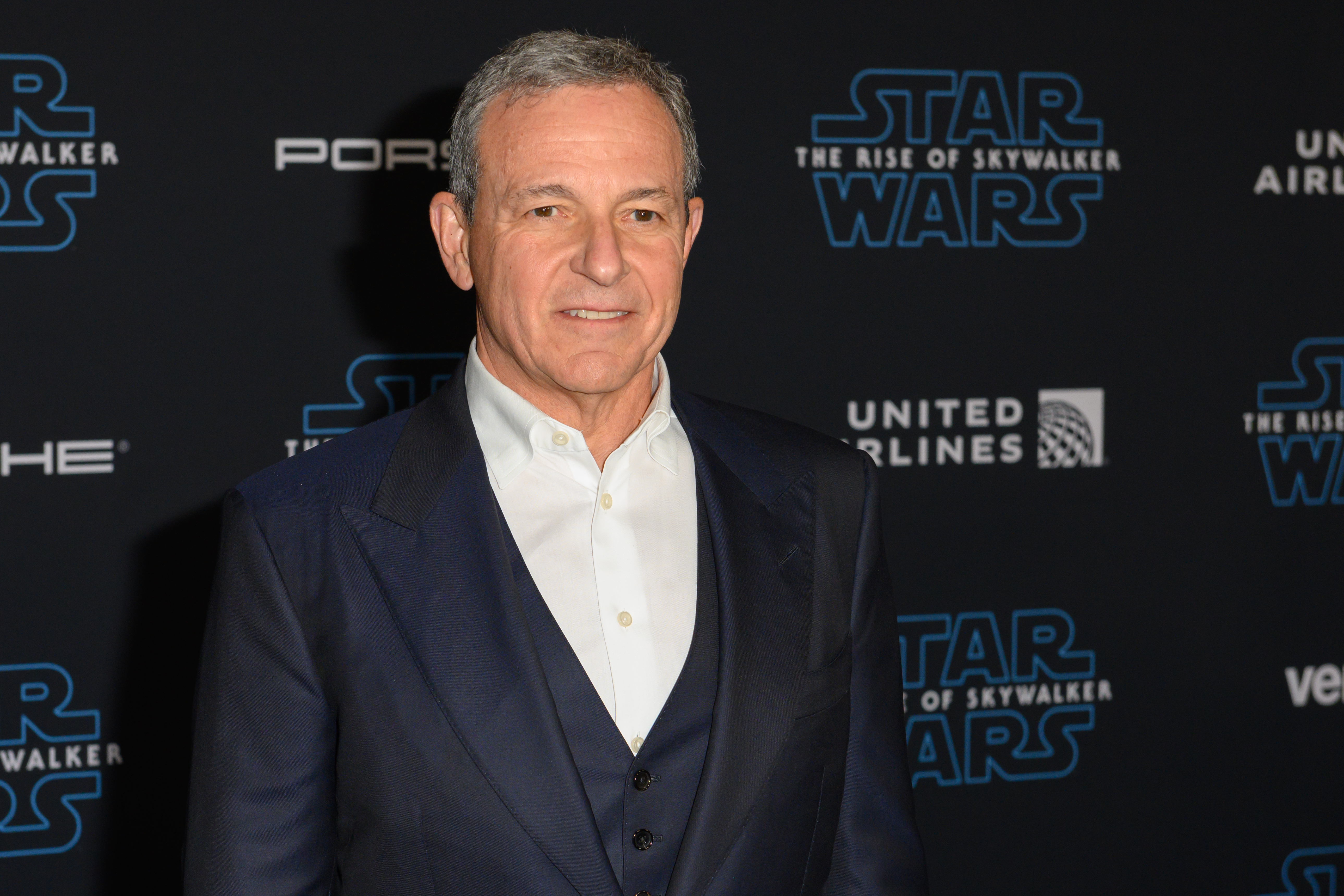 Disney neredeyse Twitter'ı "çok cazibe bir fiyata" satın alıyordu ama anlaşmadan hemen önce tereddüt etti