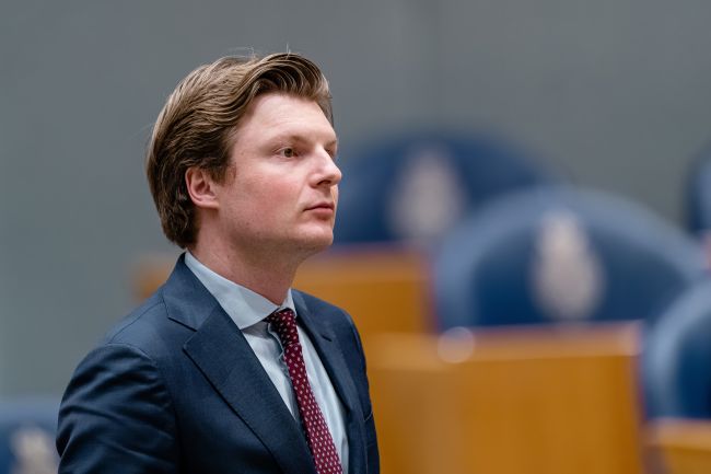 Hollanda: Rusya, Ukrayna barış anlaşmasının ardından geniş çaplı asker hareketine hazırlanıyor