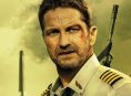 Plane 2 kanatlarını yıldız Gerard Butler kesiyor