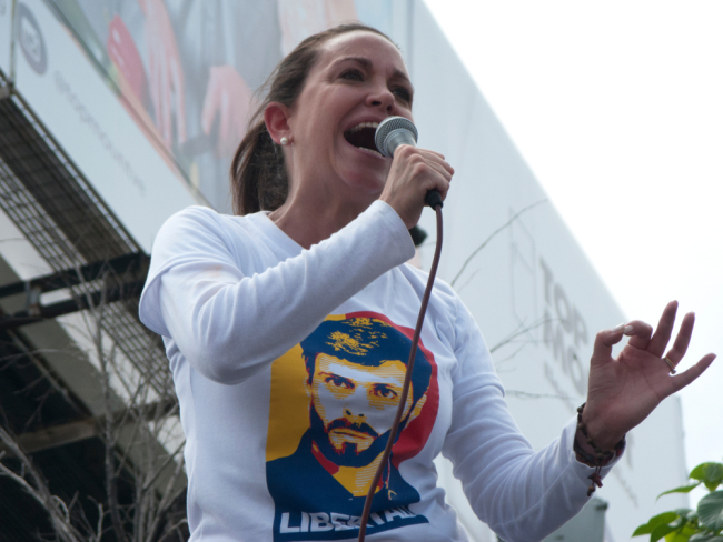 Venezuela, artan uluslararası baskı ortamında önemli muhalefet figürlerini serbest bıraktı