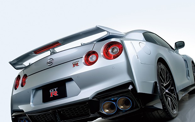 Nissan, yeni GT-R'nin elektrikli araç olmayacağını doğruladı