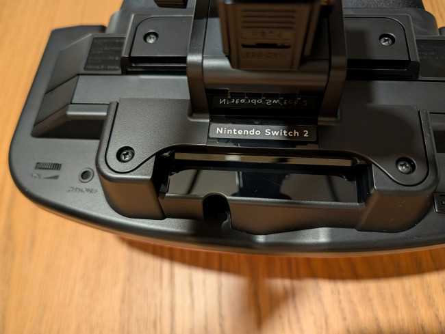 Kutudan açılma ve karşılaştırma: Switch için Virtual Boy böyle görünüyor