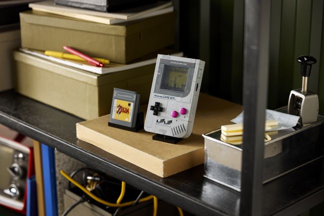 Lego ve Nintendo, Game Boy seti için destek veriyor