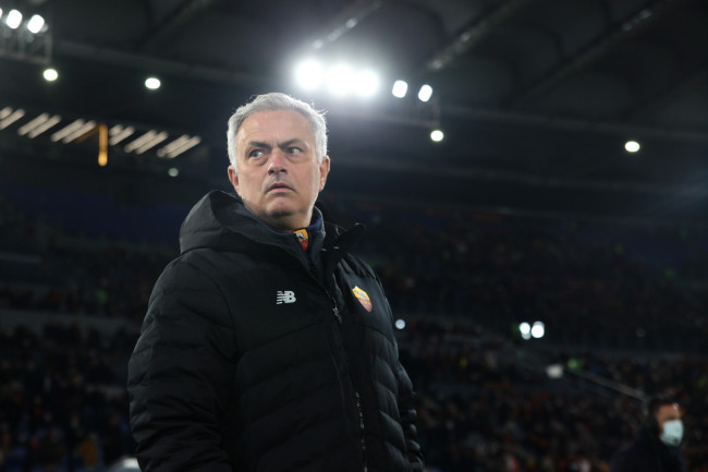 Mourinho, Vinícius ve Prestianni'nin çatışması konusunda eşit mesafede durmak istiyor, ancak Benfica'nın ırkçı olmadığını söylüyor