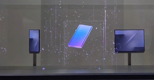 Samsung'un üçe katlanan telefonuna ilk bakış ortaya çıktı