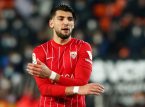 Cinsel saldırıdan h&uuml;k&uuml;m s&uuml;ren futbolcu Rafa Mir İspanya'dan ayrılıp Yunan kul&uuml;b&uuml;ne katıldı