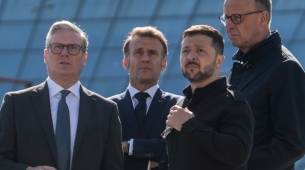 Zelensky, Londra'da Starmer, Macron ve Merz ile buluşur