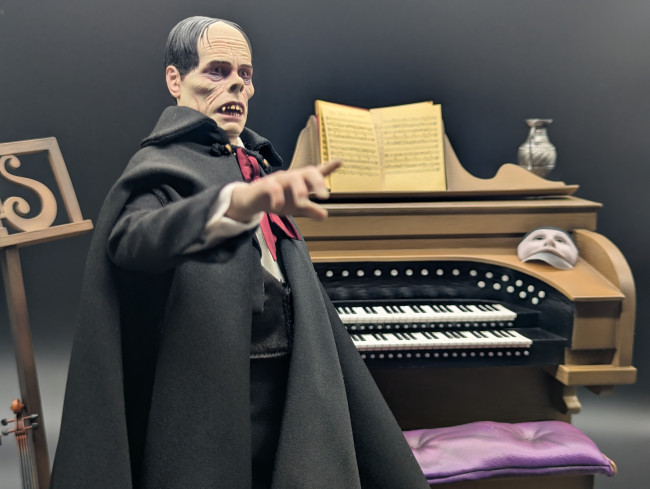 Phantom of the Opera 1/6 Aksiyon Figürü izlemeye değer bir şey