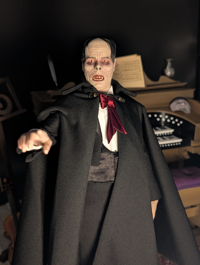 Phantom of the Opera 1/6 Aksiyon Figürü izlemeye değer bir şey