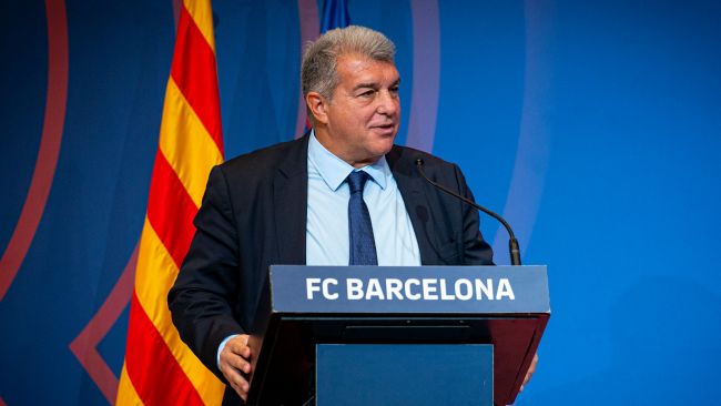 FC Barcelona'nın görevden ayrılan başkanı Joan Laporta, bir üye tarafından birden fazla mali suçla kınandı