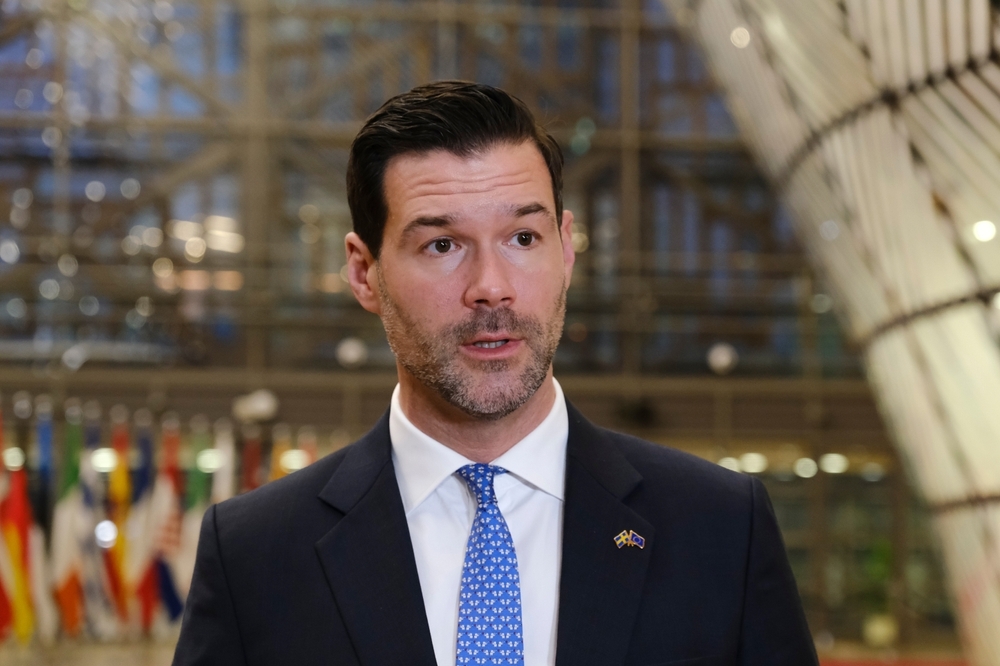 İsveç vatandaşlık kurallarını sıkılaştırıyor, hükümet göçü kısıtlamak için harekete geçiyor