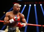 Boks efsanesi Floyd Mayweather, dokuz yılın ardından profesyonel boksa geri d&ouml;n&uuml;yor