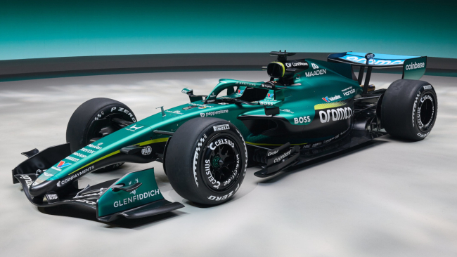 Aston Martin, F1'in yepyeni aracını tanıtan oğullar takımı ve en çeşitlilik beklenen takım