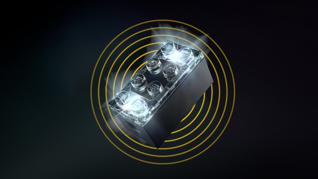 LEGO, Smart Brick'in piyasaya sürülmesine rağmen geleneksel oyunu bırakmayacağını belirtiyor