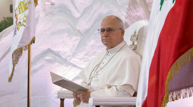 Papa Leo, Kül Çarşamba ayininde "alevler içinde bir dünya" konusunda uyarıda bulunuyor: "Güçsüz hissetmek çok kolay"