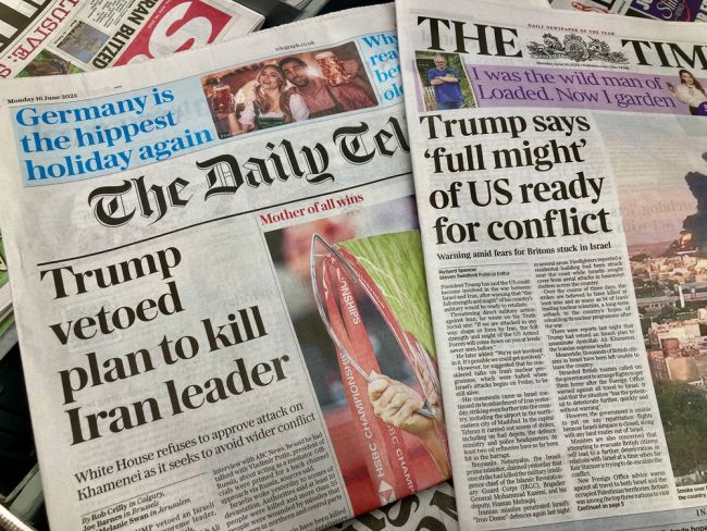 İsrail-İran çatışması, Trump'ın İran'ın koşulsuz teslimiyeti çağrısında bulunmasıyla tırmanıyor