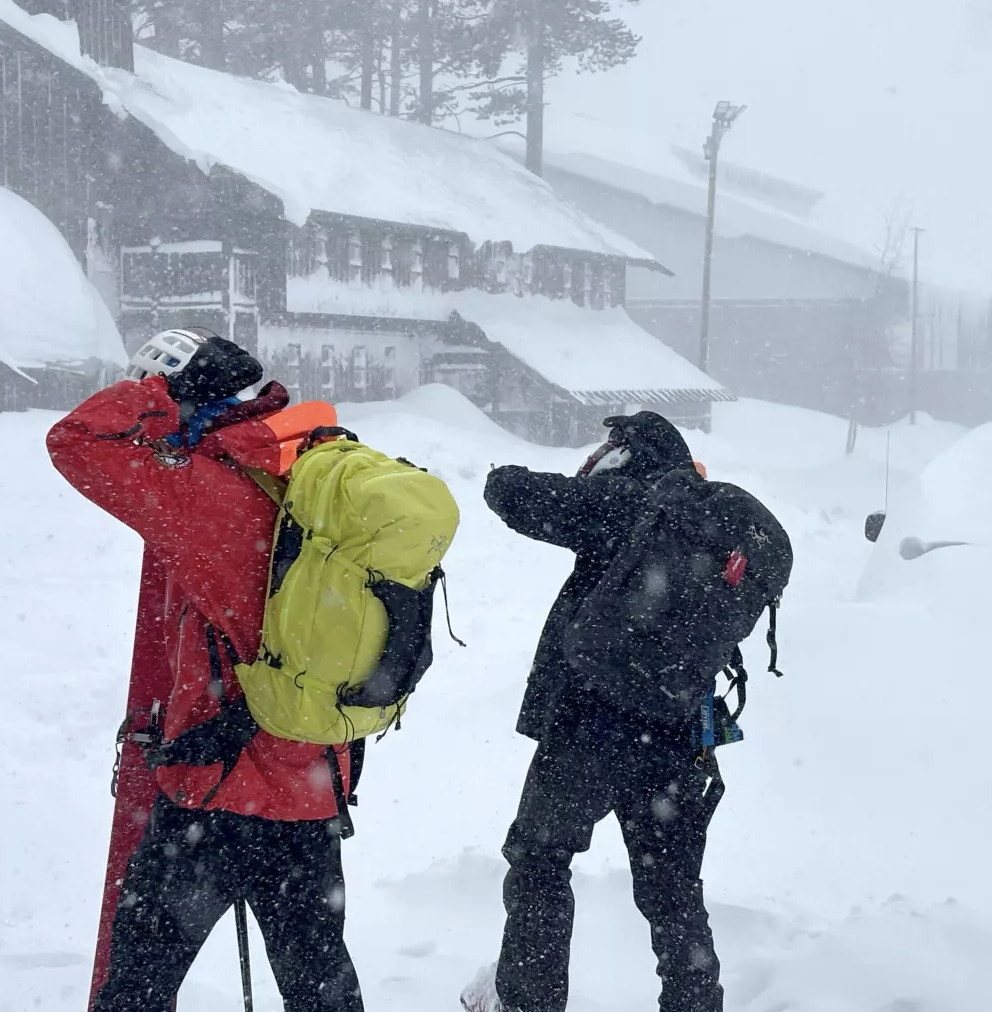 Kaliforniya'da çığ sonrası en az 8 kayakçı hayatını kaybetti