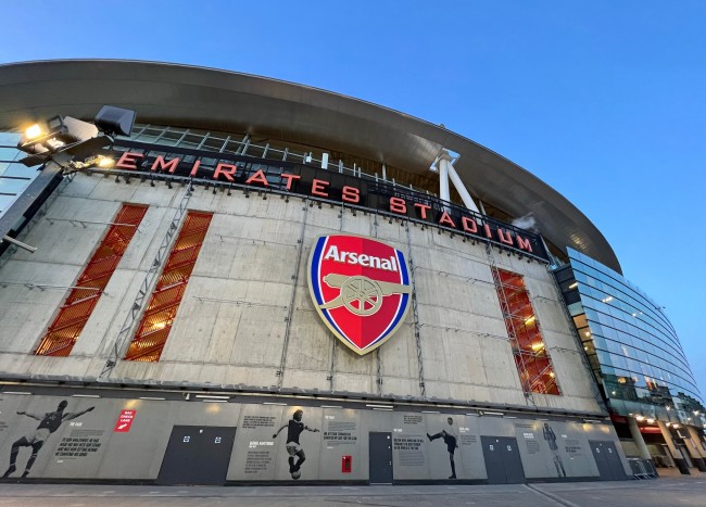 Arsenal yeni CEO'sunu ve yönetim kurulu değişikliklerini açıkladı