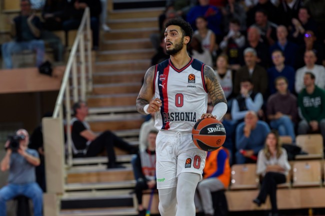 EuroLeague'de galibiyet alamayan tek takım sonunda galibiyet aldı: Salı günkü tüm sonuçlar