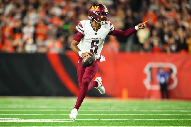 Profesyonel eğitimin geleceği şu: VR ve yapay zekayı kullandı ve ilk yılında neredeyse Super Bowl'a gidiyordu