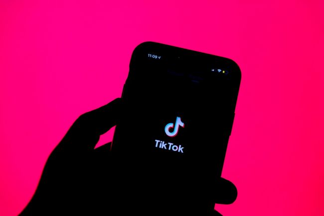 TikTok, Oracle ve Silver Lake dahil olmak üzere Amerikan şirketlerine satış anlaşması imzaladı