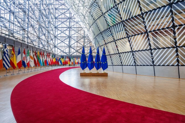 Trump'ın Grönland bağlantılı tarifeleriyle hedef alınan ülkelerin liderlerinin tepkileri