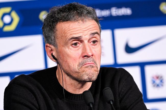 LFP, PSG-Lens maçını Ligue 1'de erteledi ve PSG'ye ayrıcalıklı muamele sağlamakla suçlandı